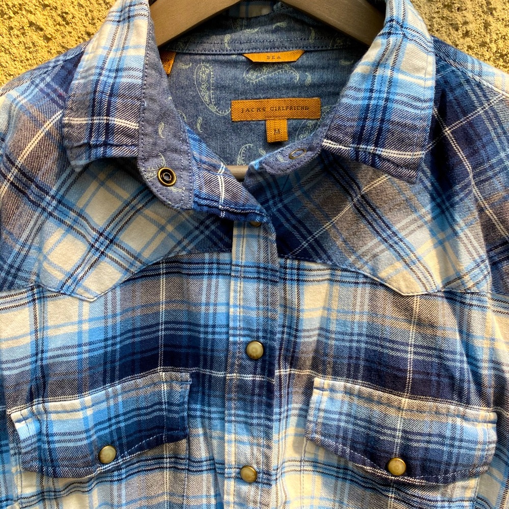 Plaid Blue Botton Down!